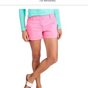 Adorable pink Vineyard Vines shorts.